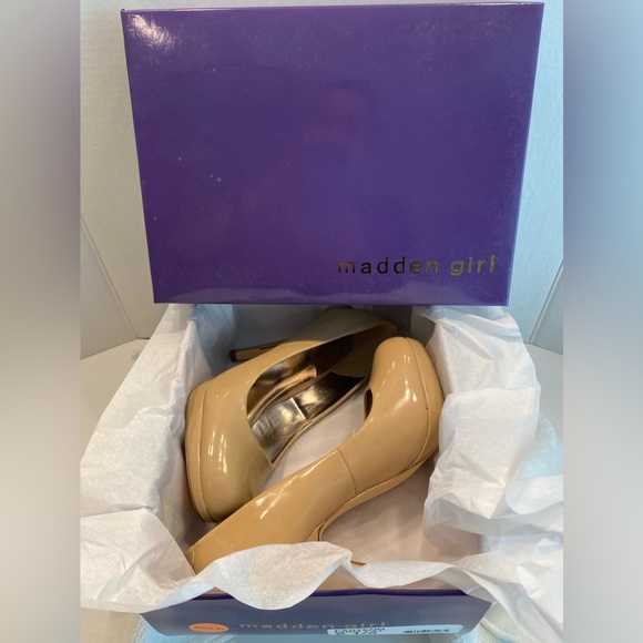 NIB Sz 8.5 - Madden Girl Fastenn Nude Patent Ultra High Stiletto Heeled Pumps - Picture 16 of 16